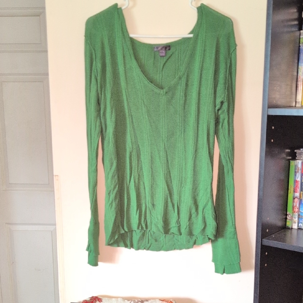 Bitten by Sarah Jessica Parker Green V-Neck Blouse
